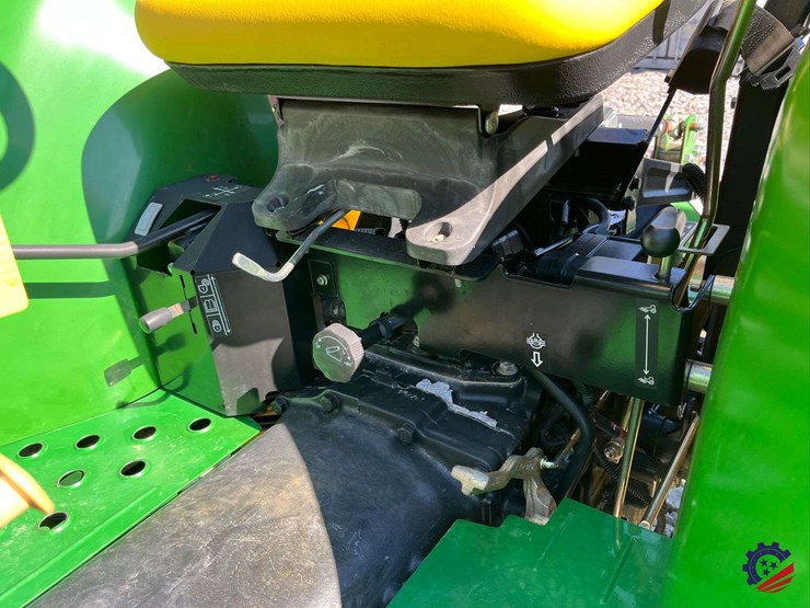 john-deere-4105-image-18