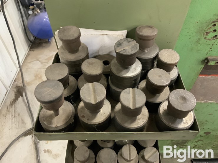 mubea-hps350e-iron-worker-image-14