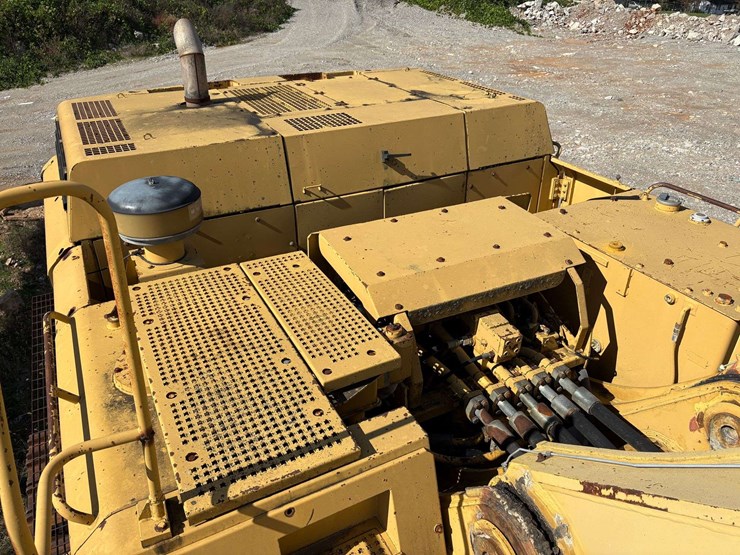 1995-caterpillar-375l-image-38