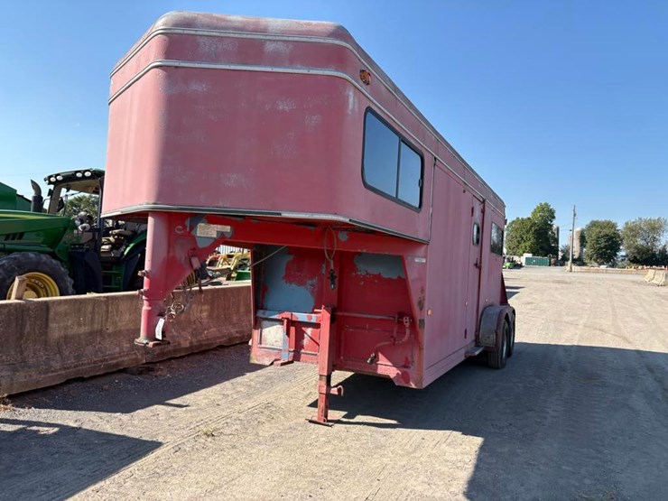 sundowner-gooseneck-2-in1-horse-trailer-w/no-title-image-3