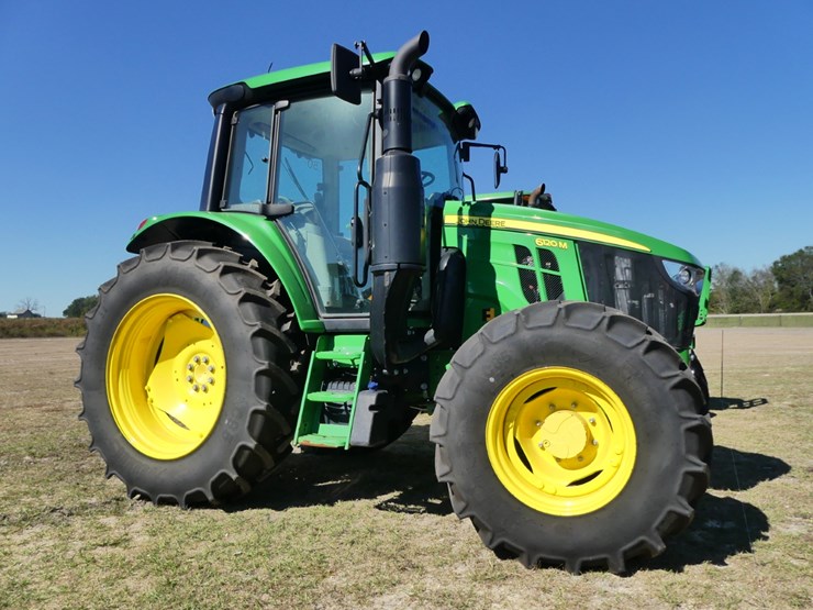 2022-john-deere-6120m-image-1