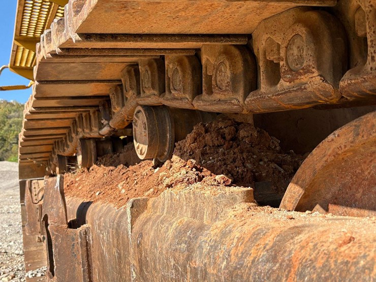 1999-caterpillar-375l-image-10