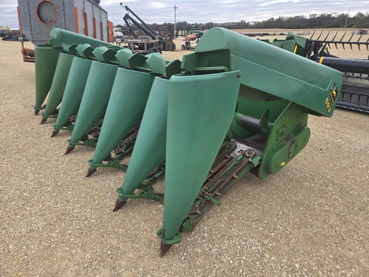 john-deere-693-image-1