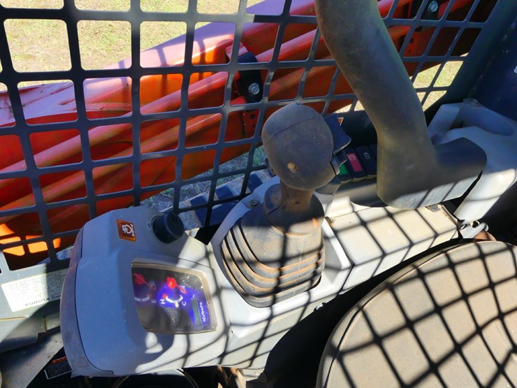 2019-kubota-svl75-2-image-15