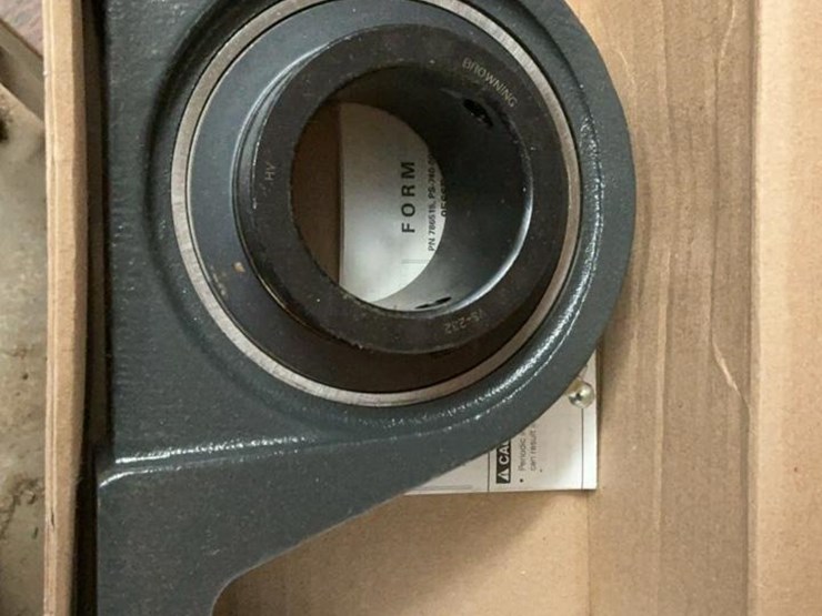 #753-•-grinder-stones,-spider-gauge,-bearings-and-miscellaneous-parts-image-55