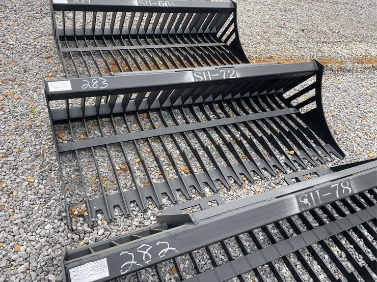 greatbear-72-inch-rock-bucket-image-1