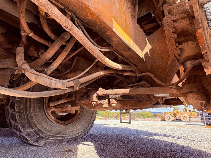 1993-caterpillar-773b-image-30