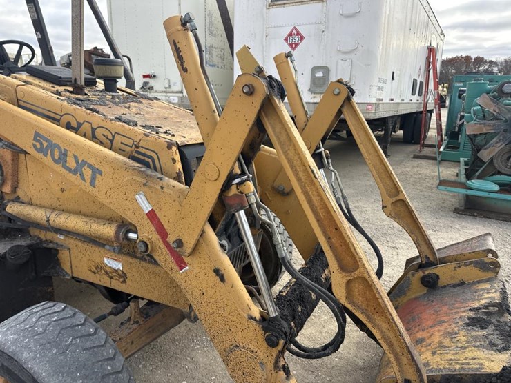 case-570l-xt-image-12