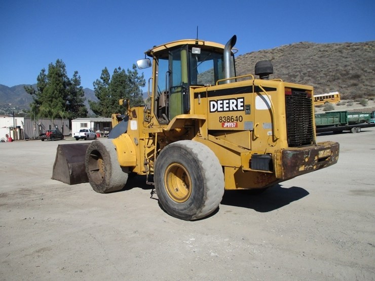 2000-deere-624h-image-4