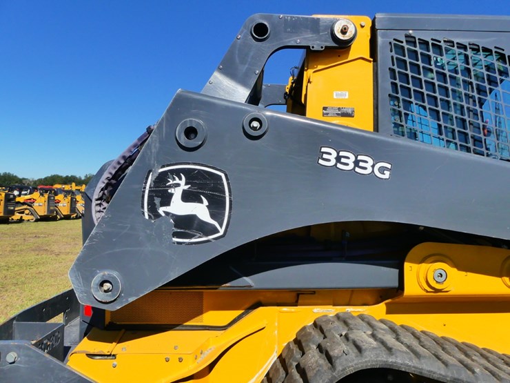 2023-deere-333g-image-7