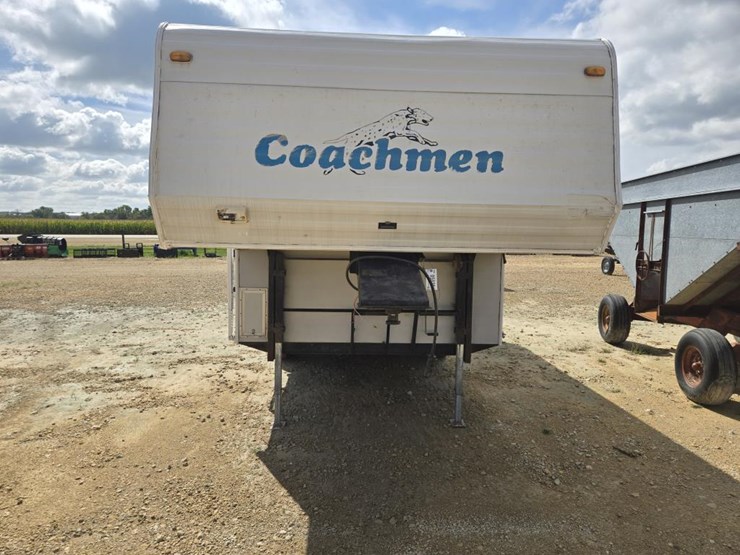 #5820-•-1997-coachmen-catalina-5th-wheel-camper-image-2
