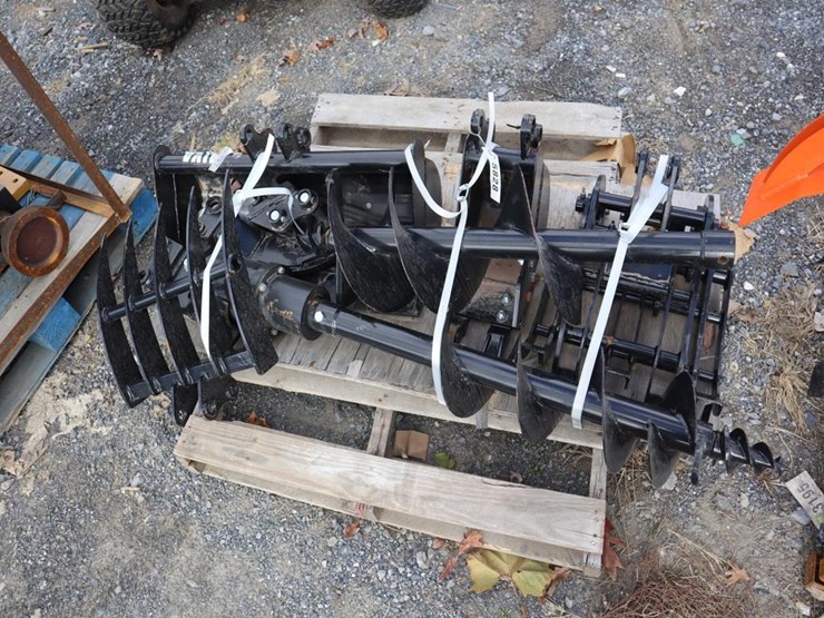 mini-excavator-attachment-image-1