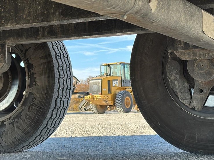 #2200-•-2001-deck-over-equipment-trailer*-image-22