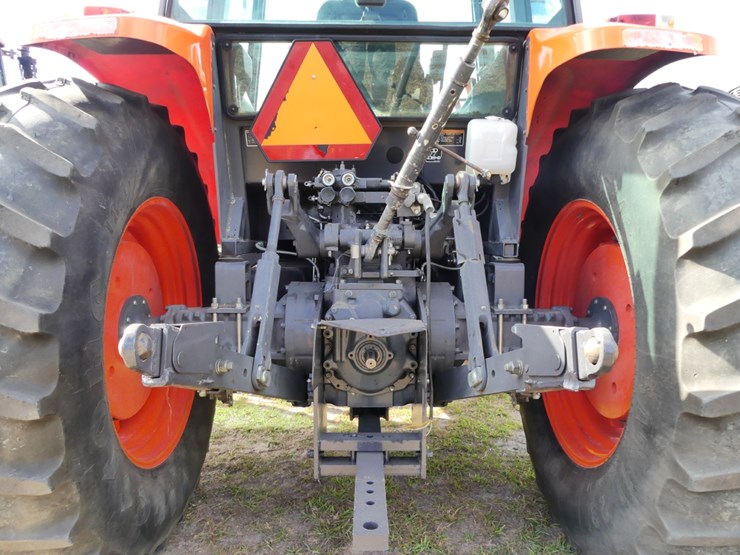 2021-kubota-m6s-111-image-5