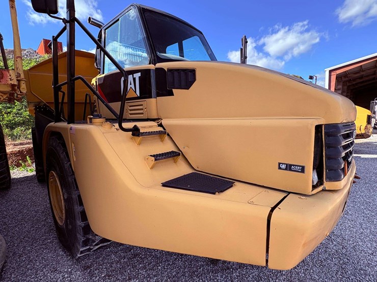 2007-caterpillar-740-image-35