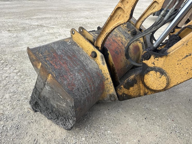 case-570l-xt-image-9