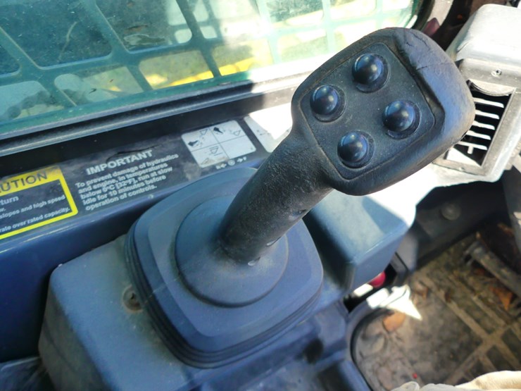 2021-deere-333g-image-15