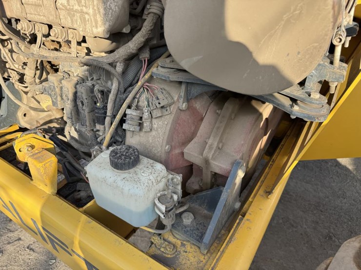 2013-gehl-dl11-image-51