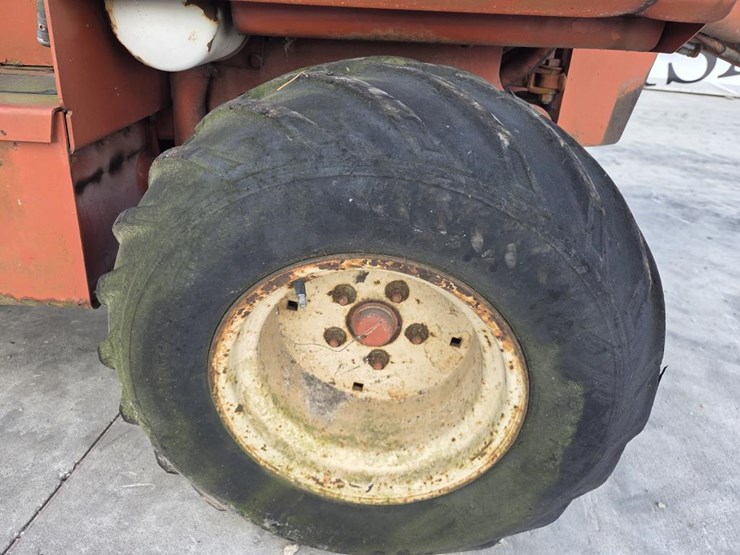 ditch-witch-350sx-image-43