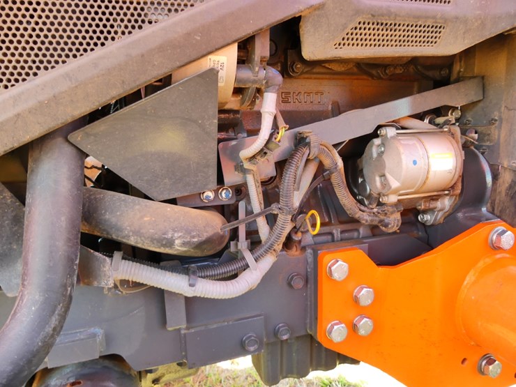 2023-kubota-la526-image-13