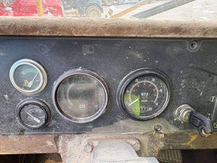 1992-caterpillar-773b-image-44