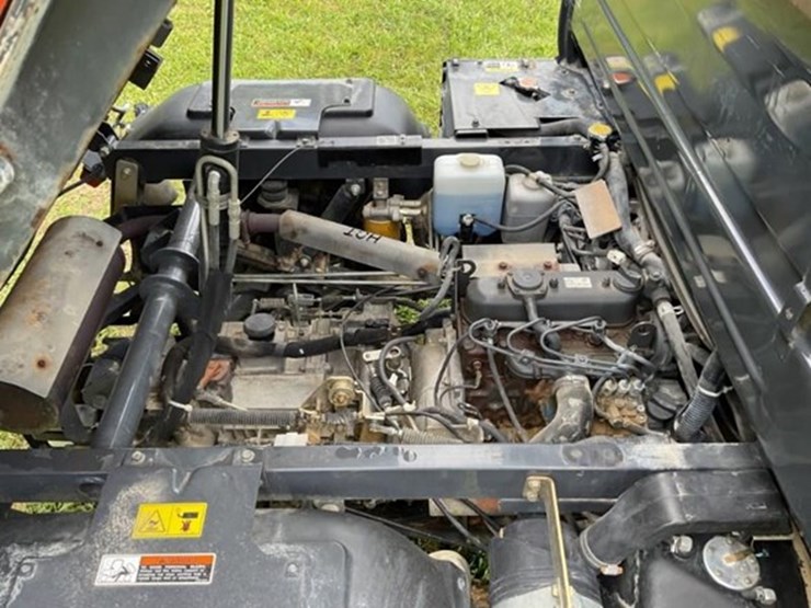 2009-kubota-rtv1100-image-24