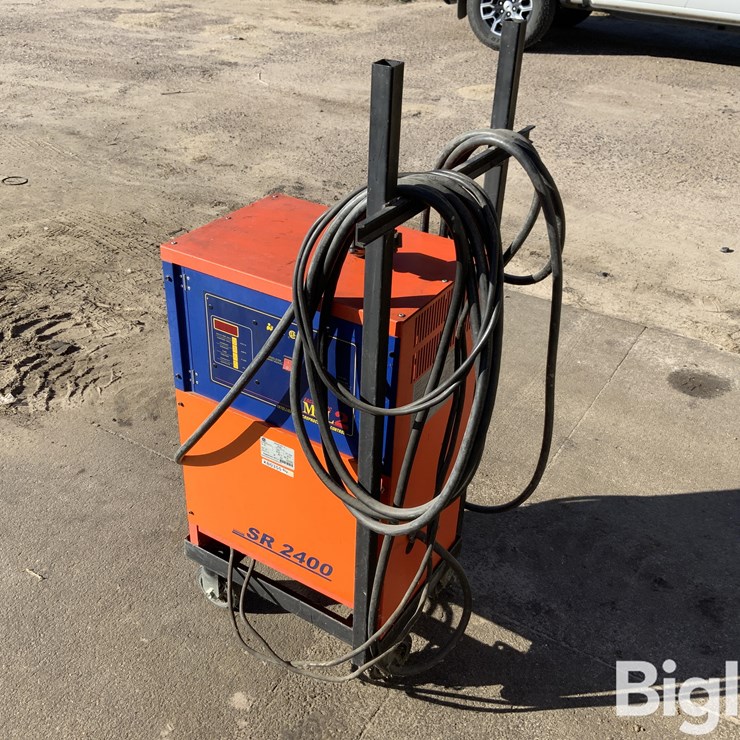 Eagletronic SR2400 MTL Forklift Battery Charger