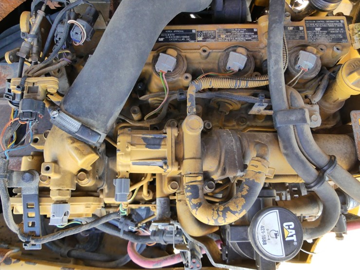 2018-caterpillar-906m-image-8