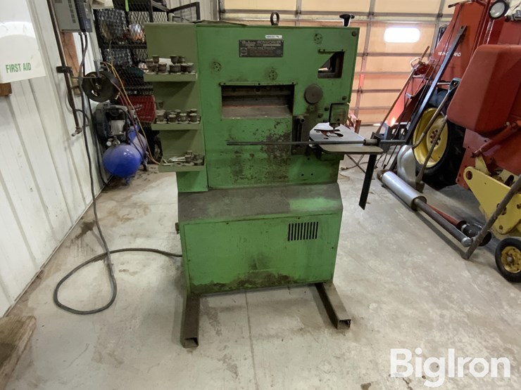 mubea-hps350e-iron-worker-image-2