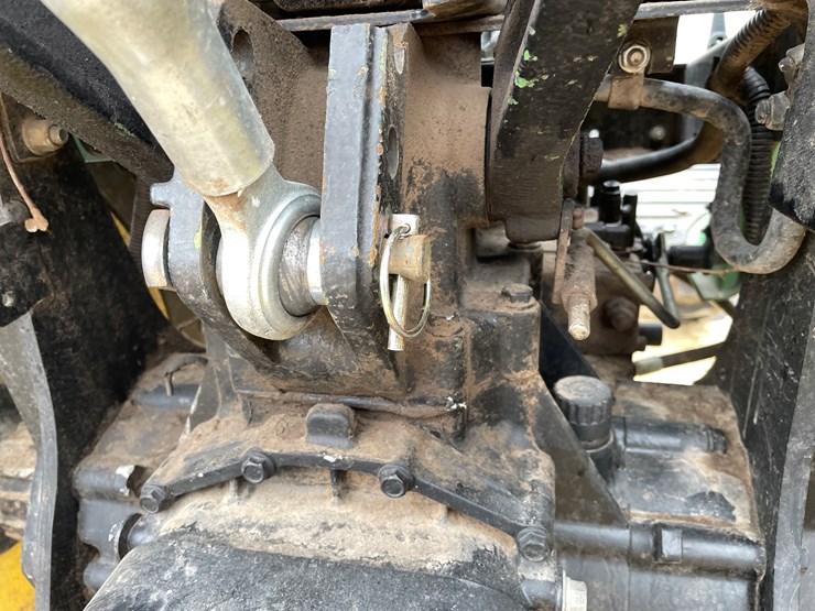 john-deere-3032e-image-36