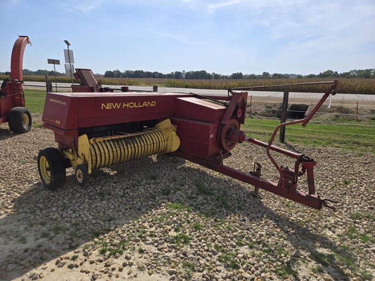 new-holland-315-image-1