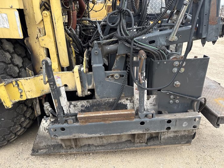 2015-cummins-qsb6.7-image-10