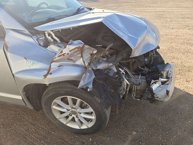 2013-dodge-journey-sxt-image-4