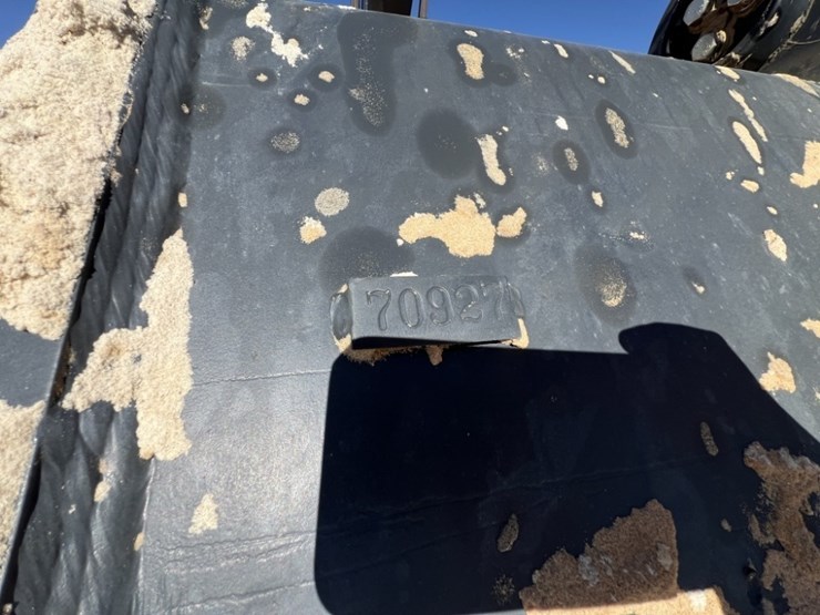 2019-deere-670g-lc-image-20