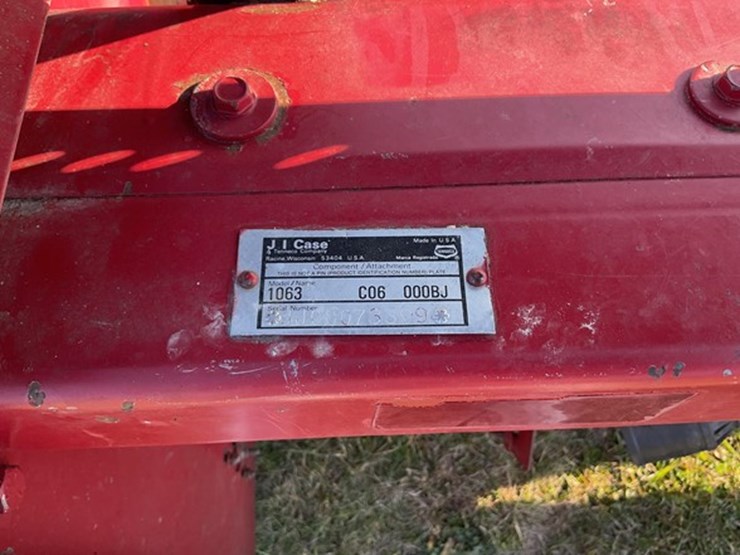 #63-•-ji-case-1063-corn-head-image-15