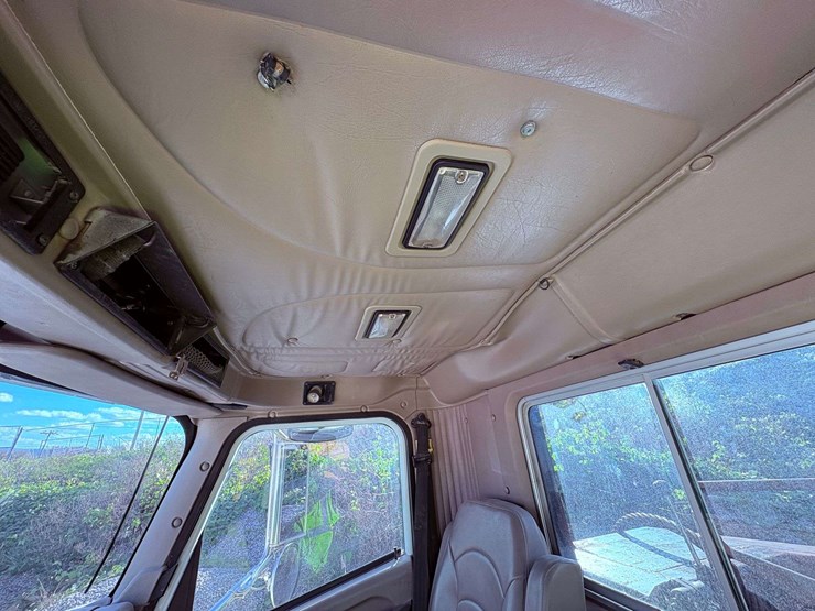 2007-international-paystar-5600i-image-52