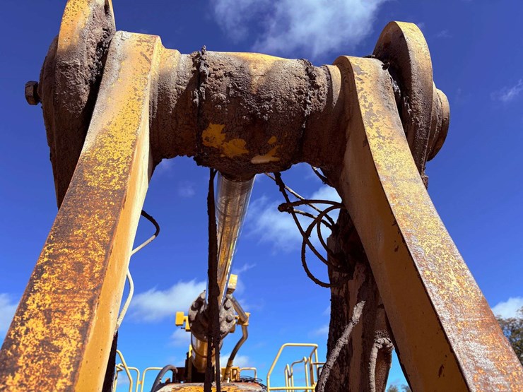 2001-caterpillar-988g-image-48