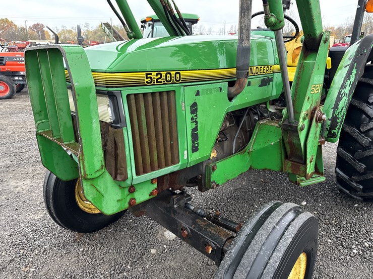 john-deere-5200-image-5