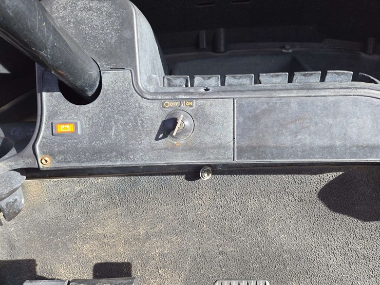 2015-club-car-golf-cart-image-16