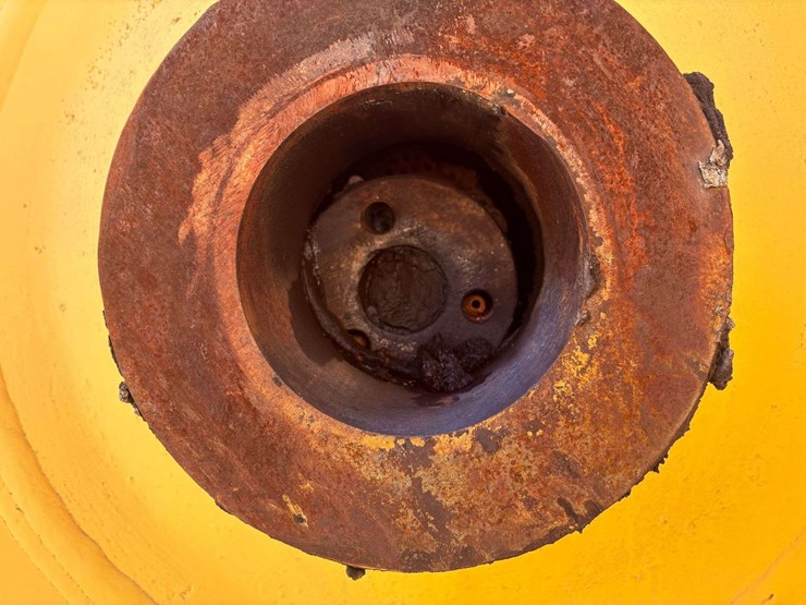 caterpillar-375-image-5