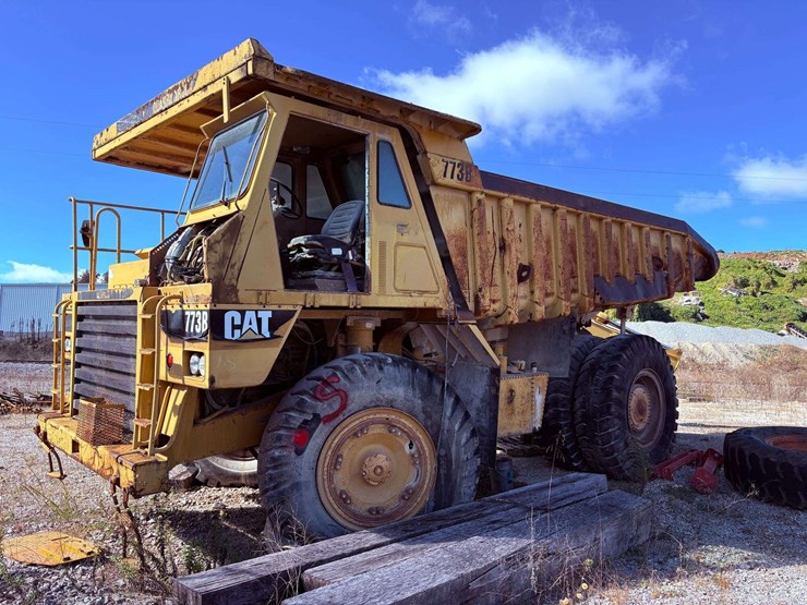 1985-caterpillar-773b-image-1
