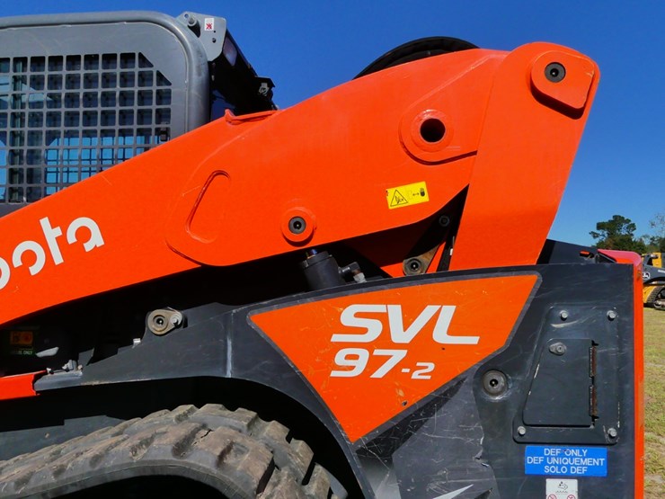 2021-kubota-svl97-2-image-9