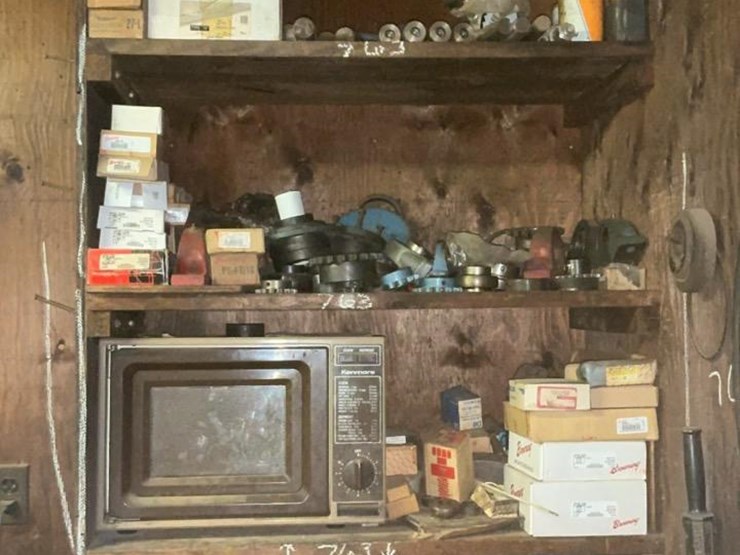 #763-•-bearings,-sprckets,-and-assorted-parts-image-1