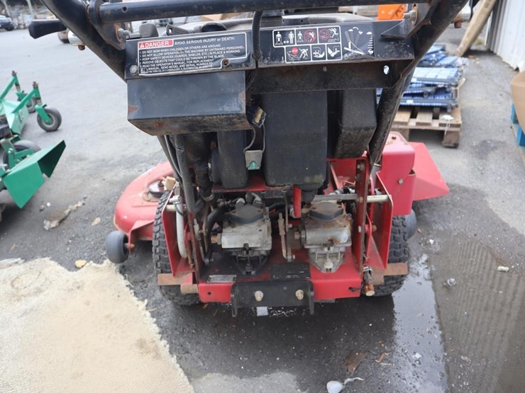 toro-walk-behind-mower-image-6