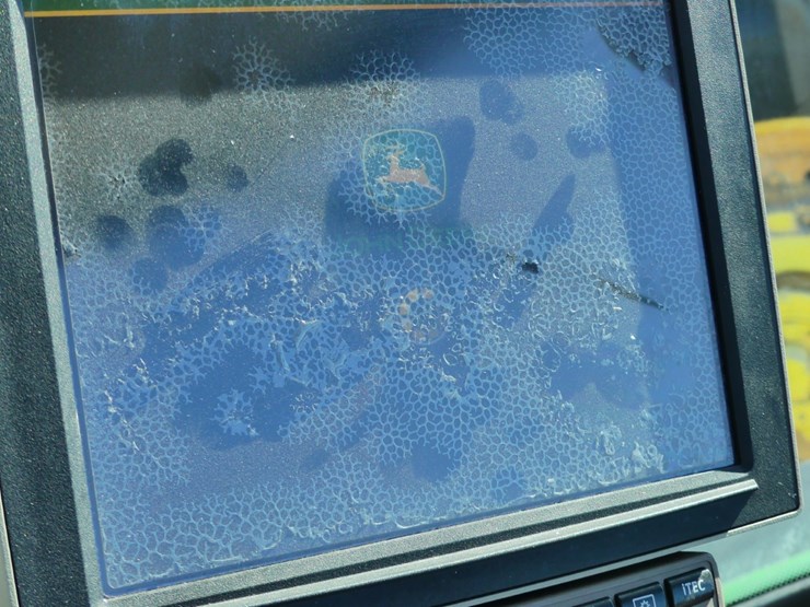 2020-john-deere-7230r-image-18