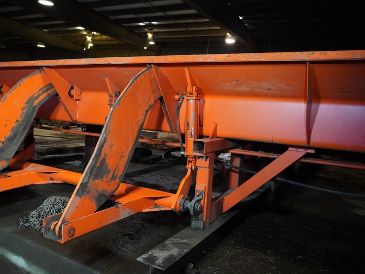 #112-•-morbark-out-feed-trough-image-15