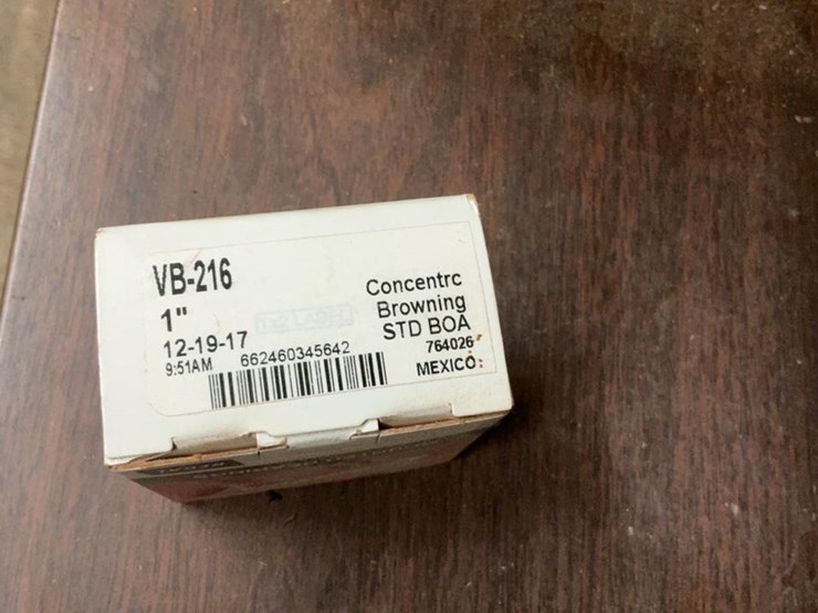 #753-•-grinder-stones,-spider-gauge,-bearings-and-miscellaneous-parts-image-40