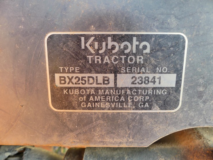 2014-kubota-bx25d-image-19