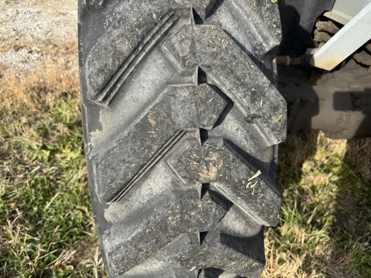 2006-jlg-g6-42a-image-54