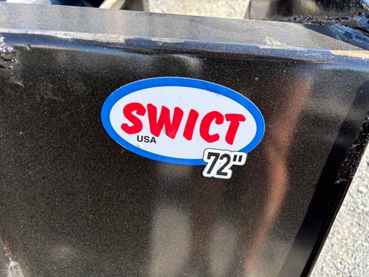 72in-large-capacity-bucket-image-4